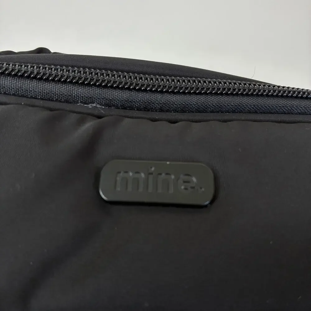 mine black puffer
